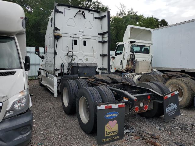 FREIGHTLINER CASCADIA 1 2016 white tractor diesel 3AKJGLD56GSGW2259 photo #4