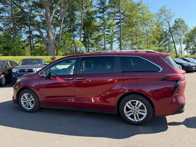 TOYOTA SIENNA LIM 2022 red  hybrid engine 5TDZSKFC9NS062998 photo #3