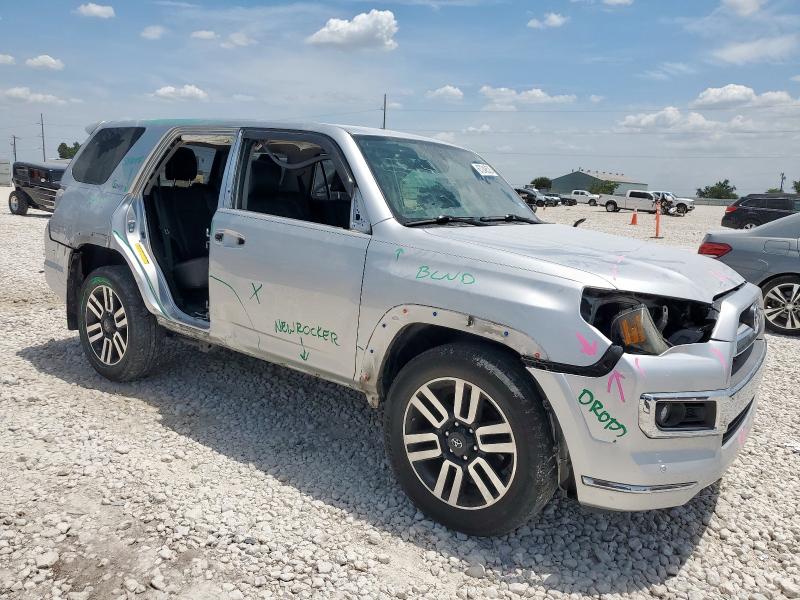 2018 TOYOTA 4RUNNER SR JTEZU5JR4J5165863