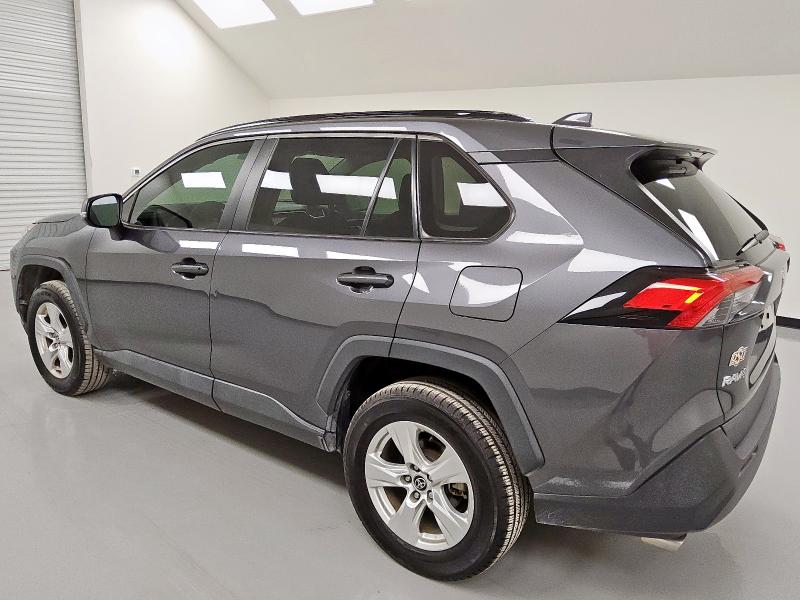 2021 TOYOTA RAV4 XLE - 2T3P1RFV1MC246030
