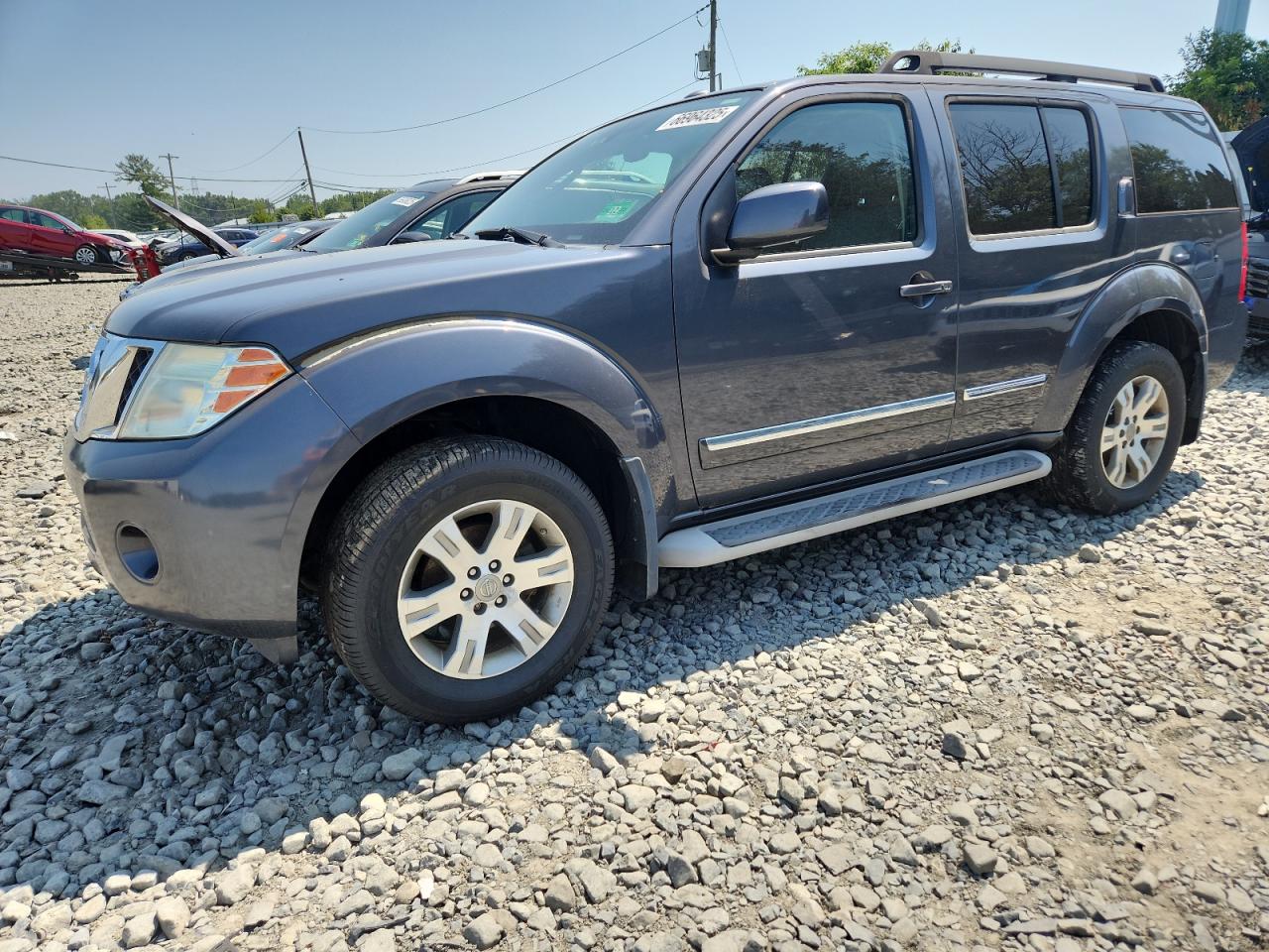 NISSAN PATHFINDER S