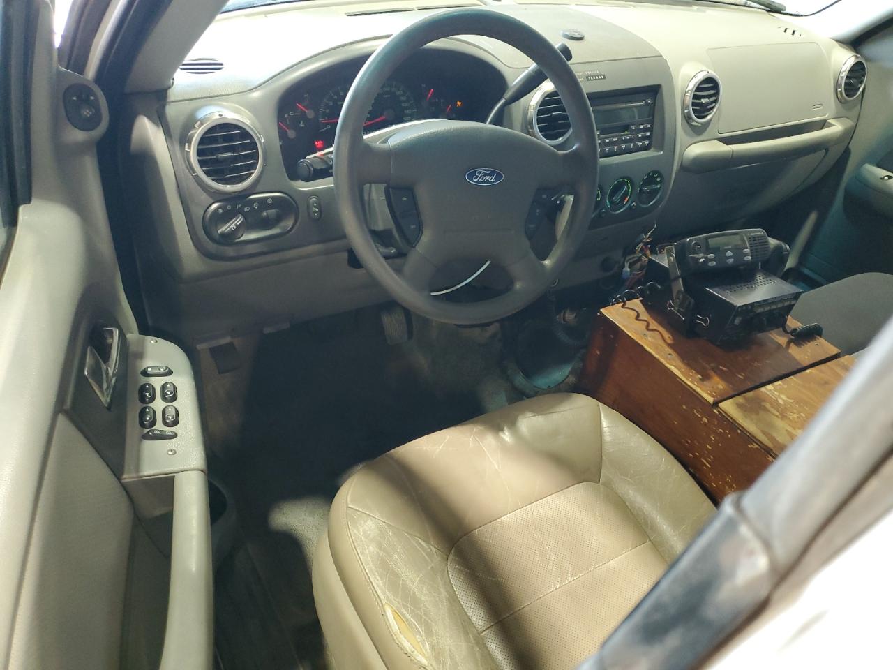 Lot #3207122648 2004 FORD EXPEDITION