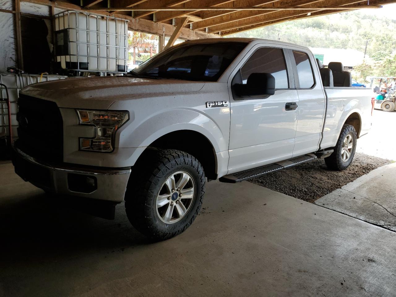 FORD F-150 SUPER CAB