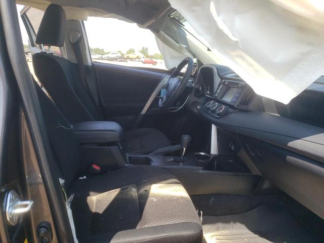 2017 TOYOTA RAV4 LE JTMZFREV7HJ131883