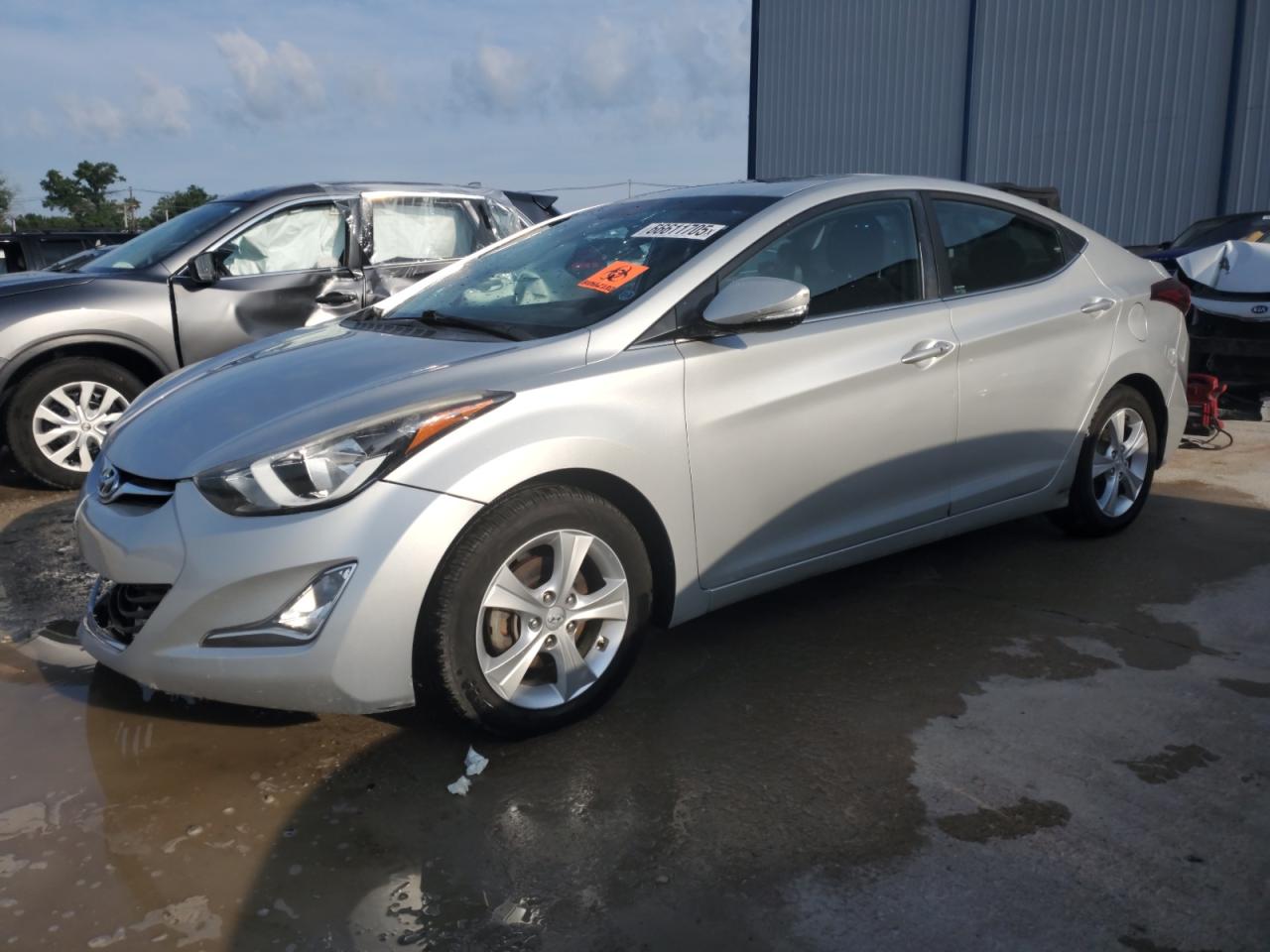 HYUNDAI ELANTRA SE