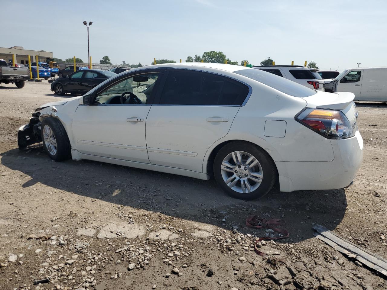 NISSAN ALTIMA BASE
