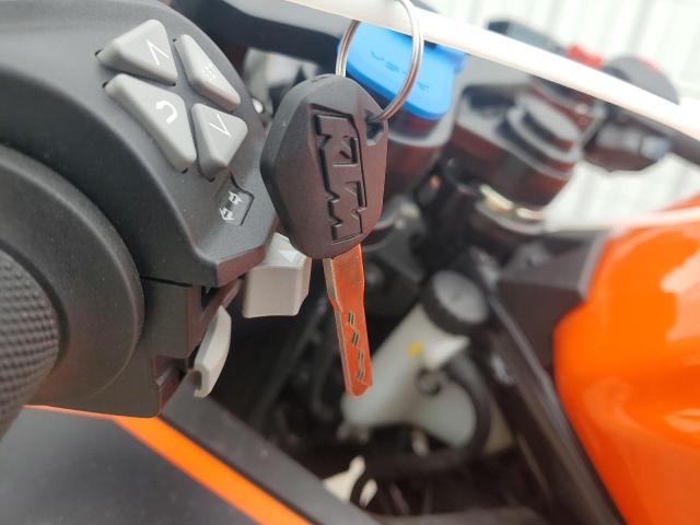 2022 KTM 390 RC MD2JYJ406NC213807
