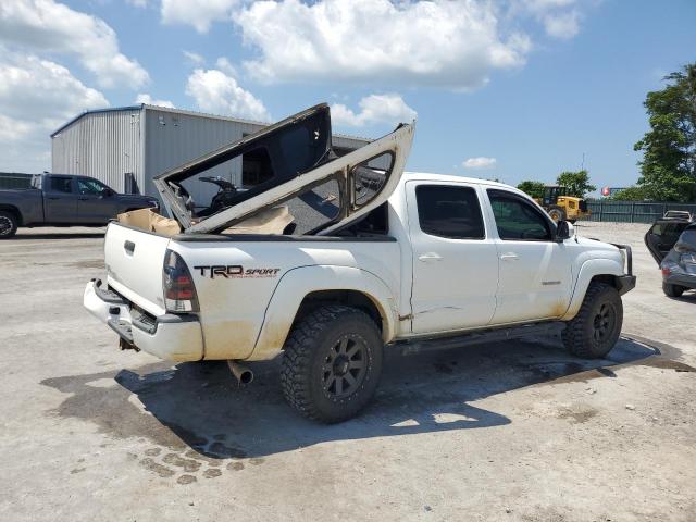 2015 TOYOTA TACOMA DOU 3TMLU4EN8FM181559