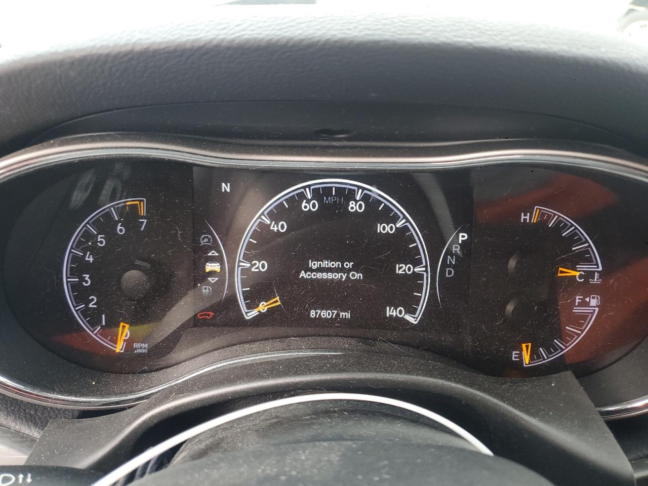 JEEP GRAND CHEROKEE LAREDO