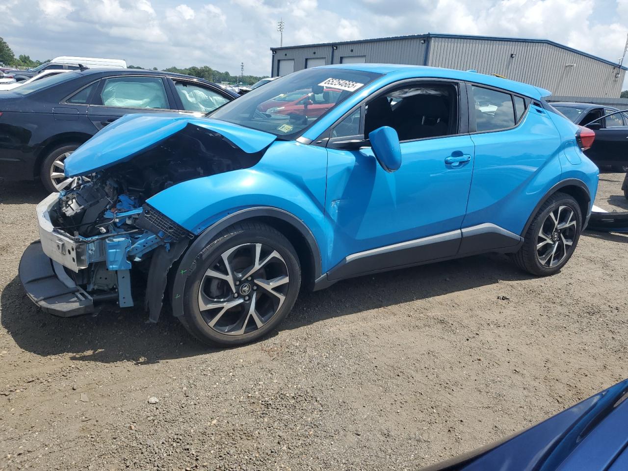 TOYOTA C-HR XLE