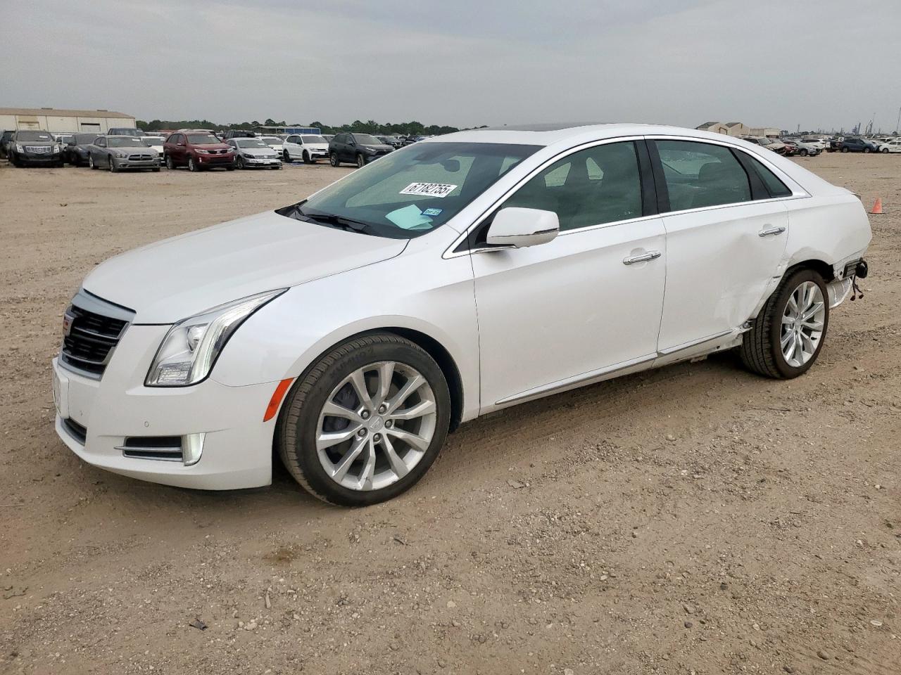 CADILLAC XTS LUXURY COLLECTION