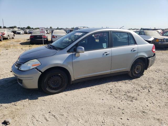 NISSAN VERSA S