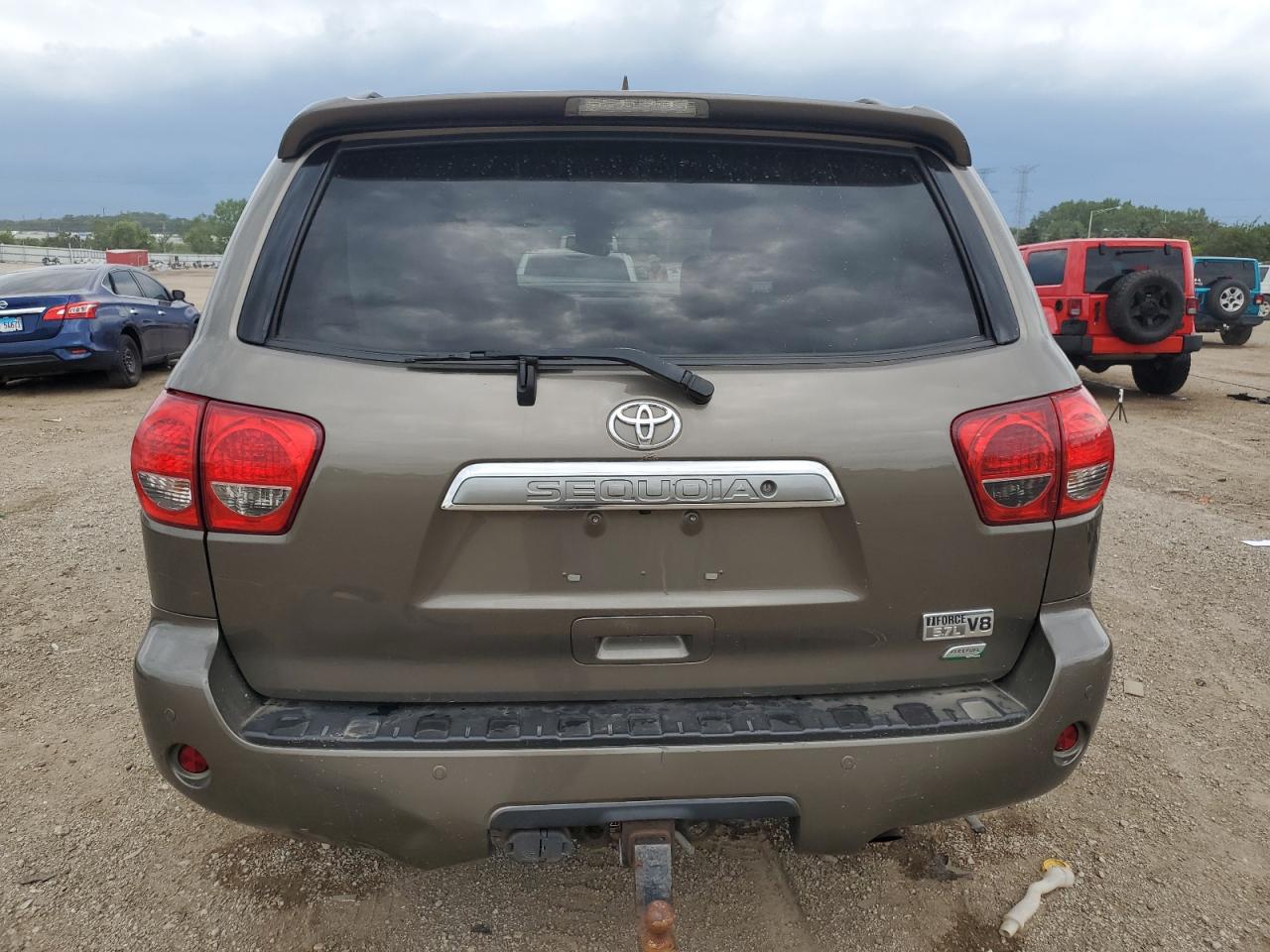TOYOTA SEQUOIA PLATINUM