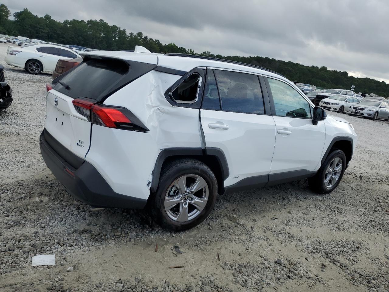 TOYOTA RAV4 LE
