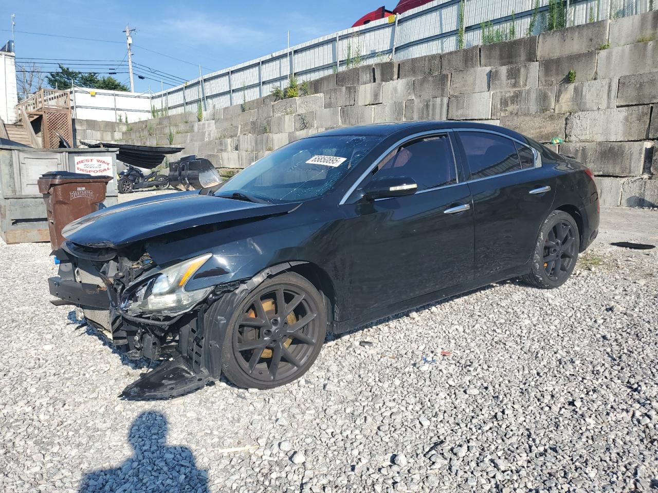 NISSAN MAXIMA S