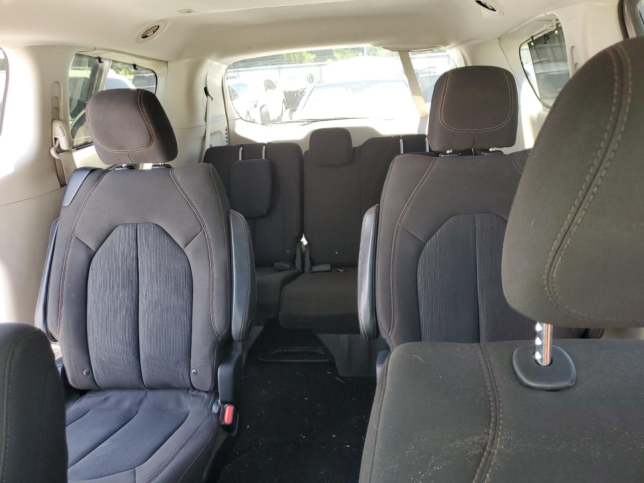 CHRYSLER PACIFICA TOURING L