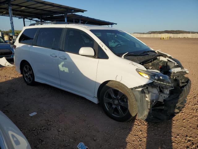 2017 TOYOTA SIENNA SE 5TDXZ3DC0HS868065