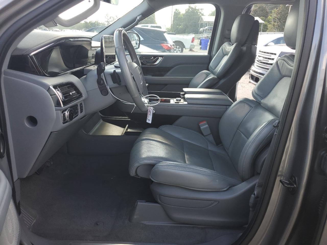 LINCOLN NAVIGATOR L RESERVE