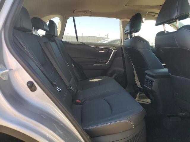 2022 TOYOTA RAV4 XLE PREMIUM JTMB6RFV6ND047838