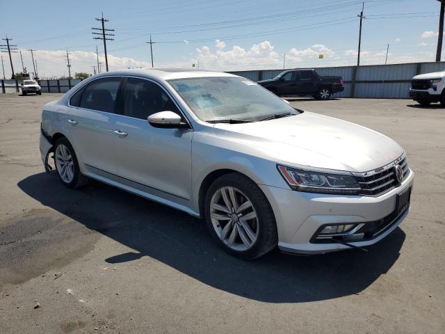 2017 VOLKSWAGEN PASSAT SE 1VWGT7A3XHC061502
