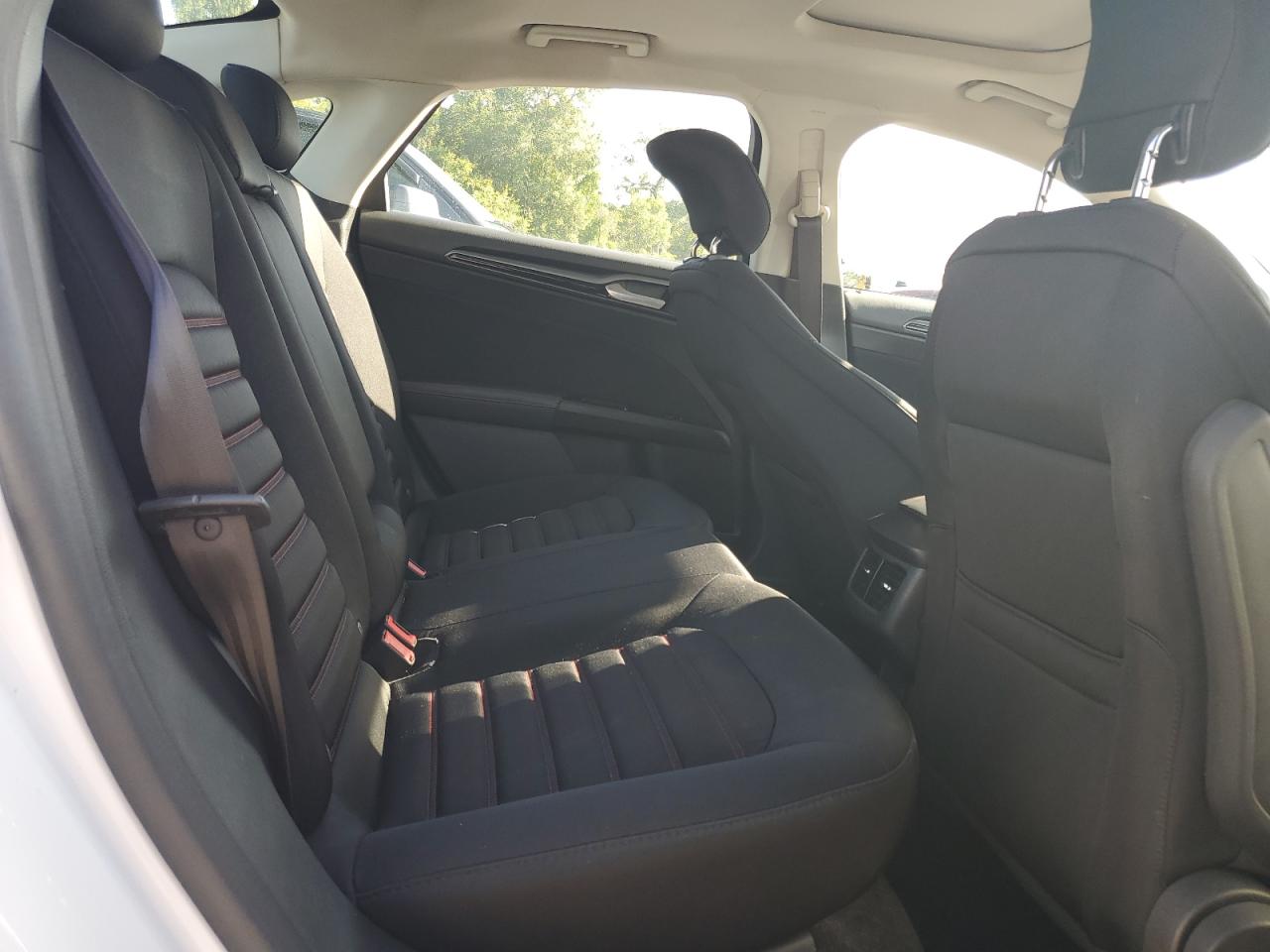 Ford Fusion se 2014