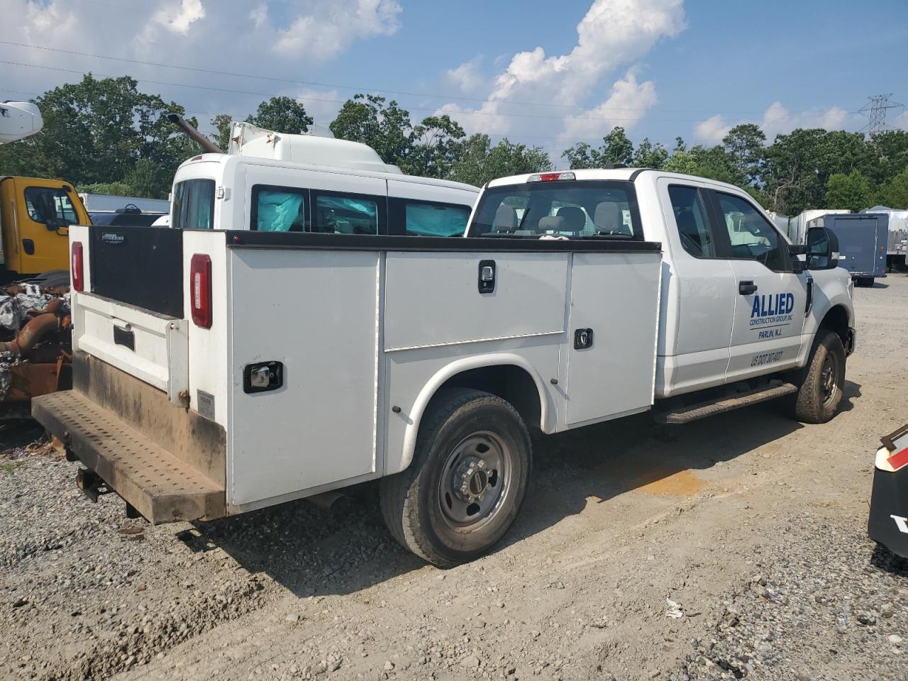 FORD F-350 SUPER DUTY