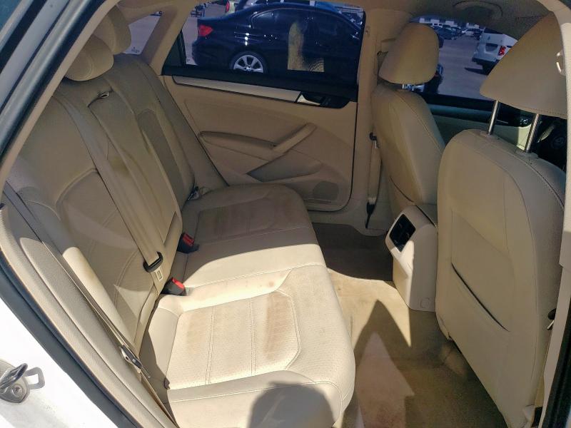 2014 VOLKSWAGEN PASSAT SE #3276352710