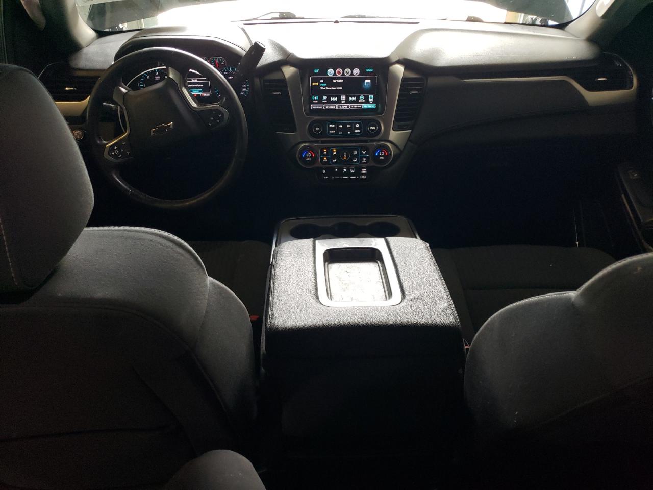 CHEVROLET TAHOE K1500 LS