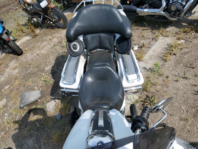 2009 HARLEY-DAVIDSON FLHTCU 1HD1FC4129Y658813