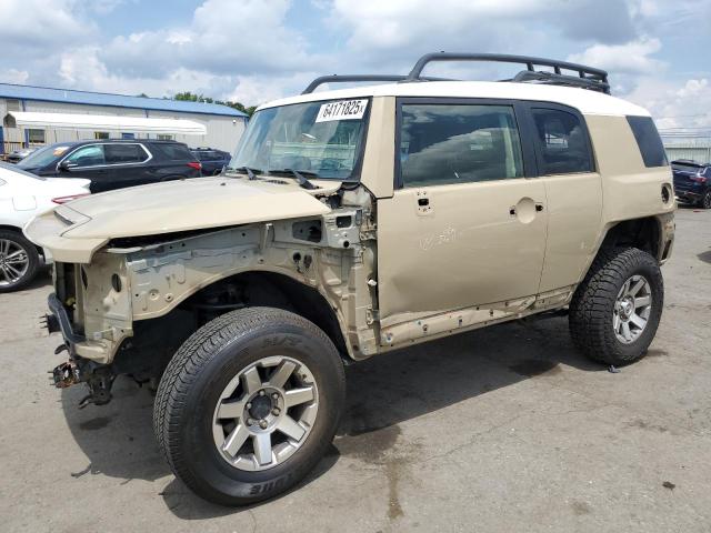 TOYOTA FJ CRUISER
