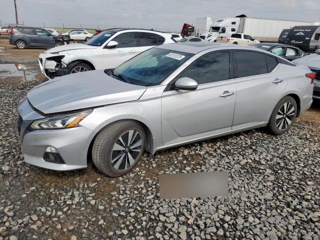 NISSAN ALTIMA SV