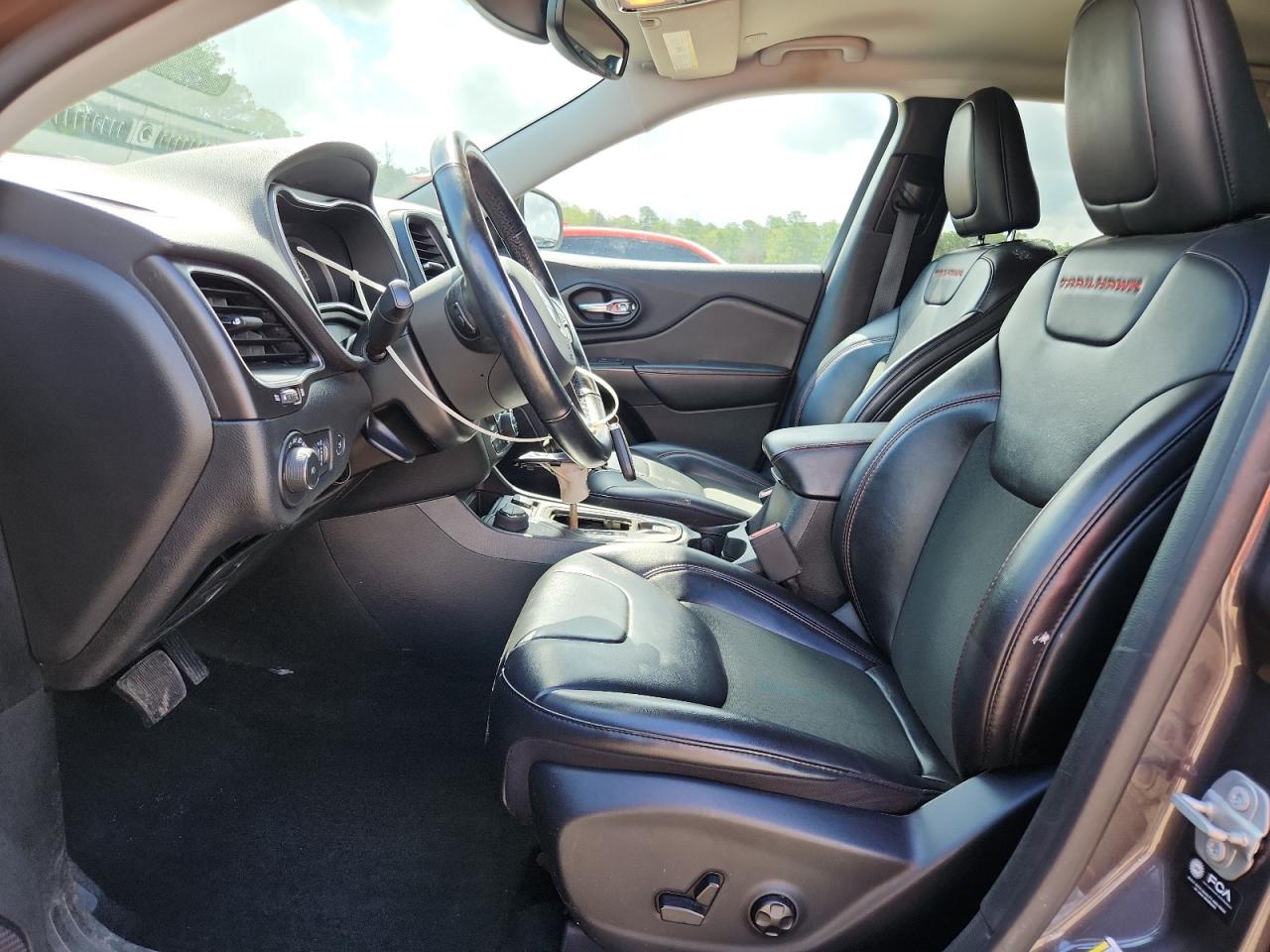 JEEP CHEROKEE TRAILHAWK