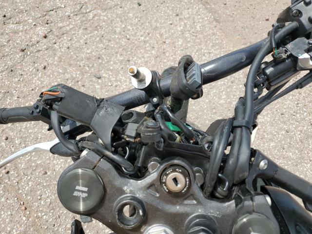 2025 HONDA CBF300 NA MLHNC555XS5500250