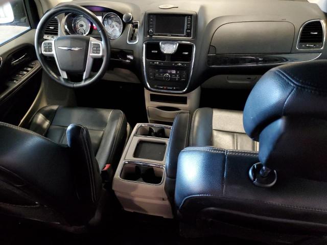 2015 CHRYSLER TOWN & COU 2C4RC1BG9FR636817