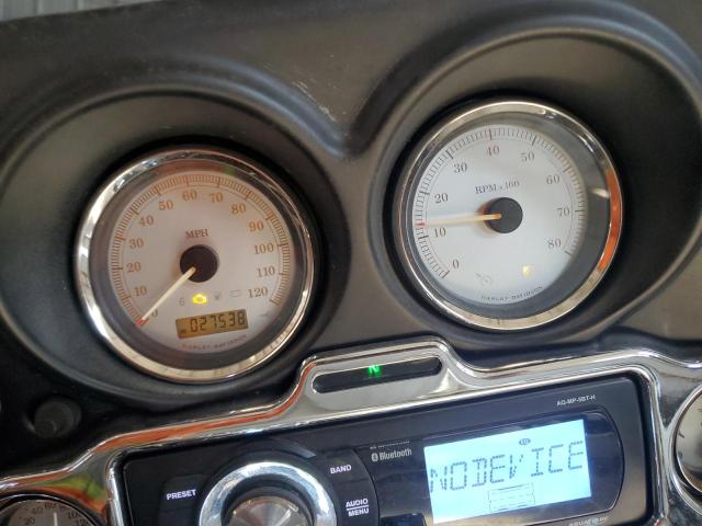 2008 HARLEY-DAVIDSON FLHX 1HD1KB4158Y617256