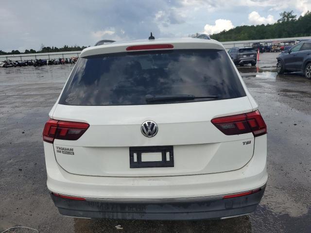 2018 VOLKSWAGEN TIGUAN SE - 3VV3B7AX3JM005513
