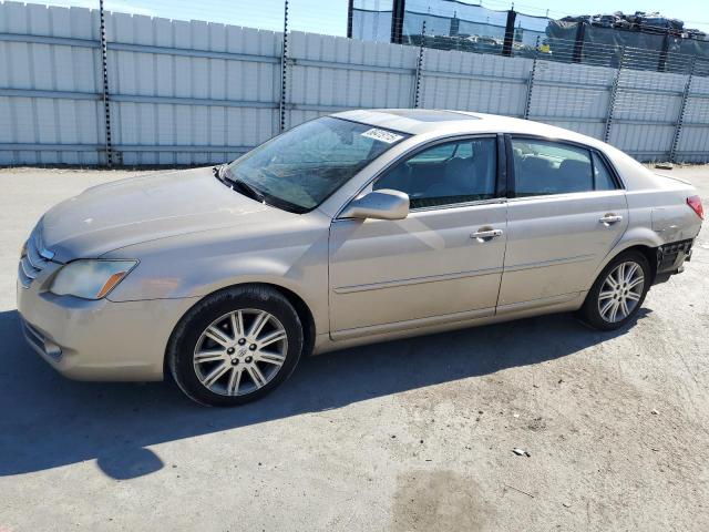 TOYOTA AVALON XL