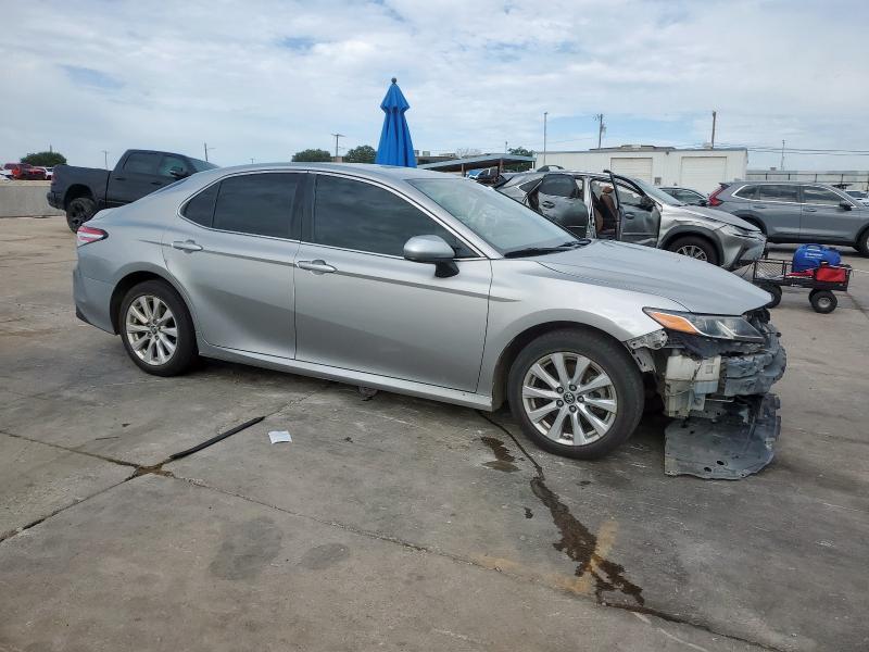 2018 TOYOTA CAMRY L 4T1B11HK7JU055309