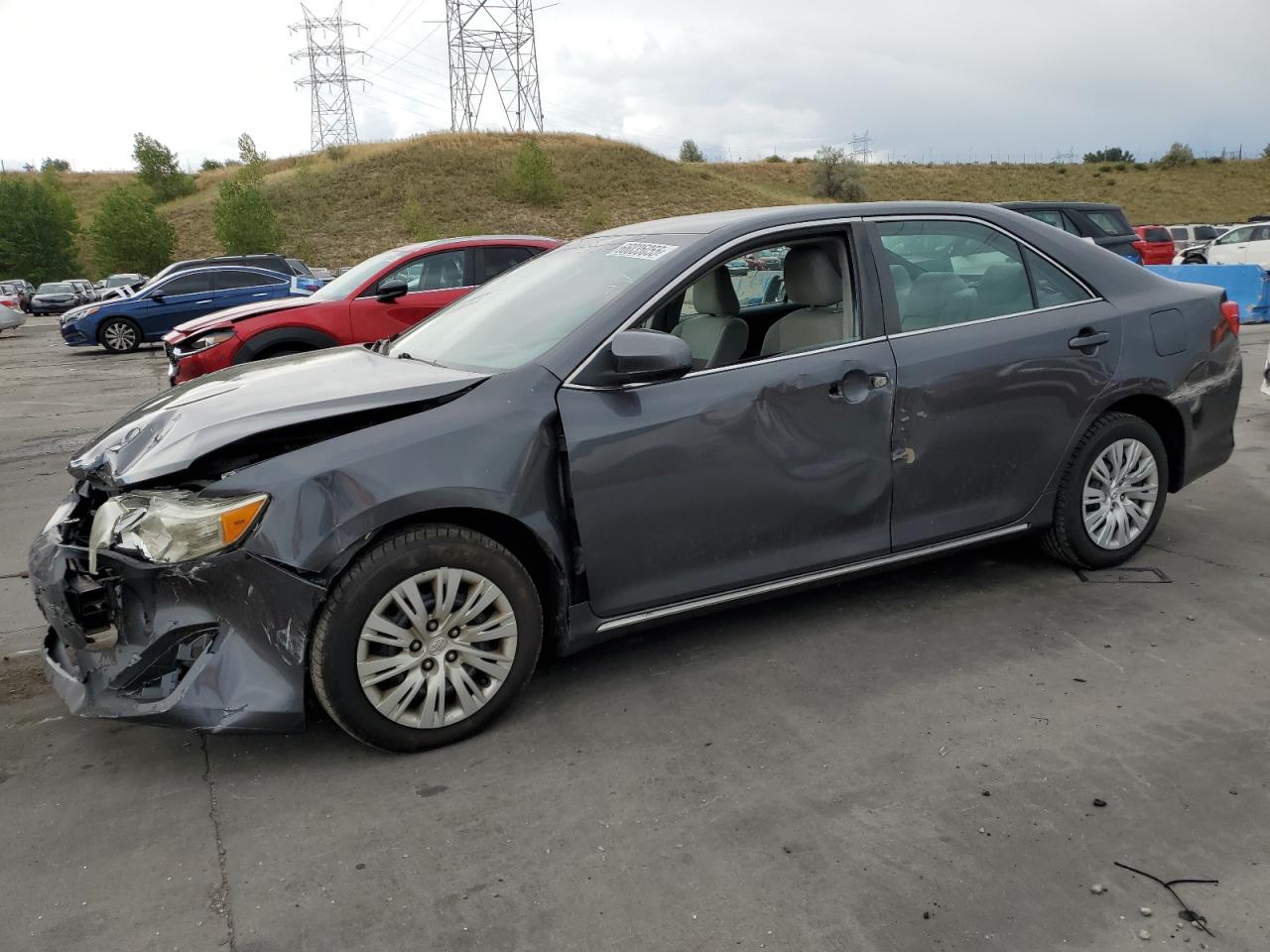 TOYOTA CAMRY BASE