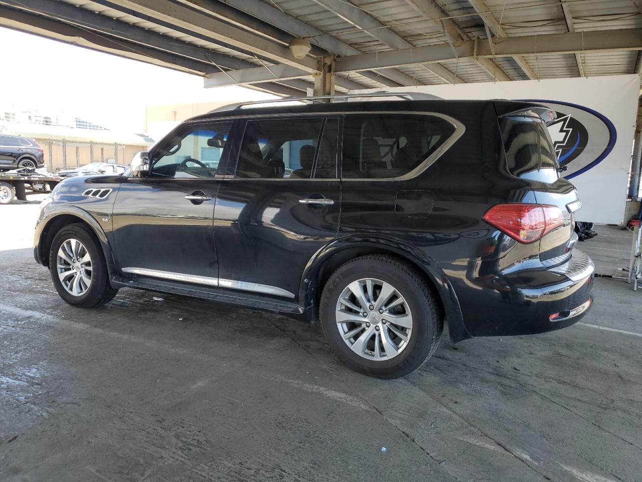 INFINITI QX80