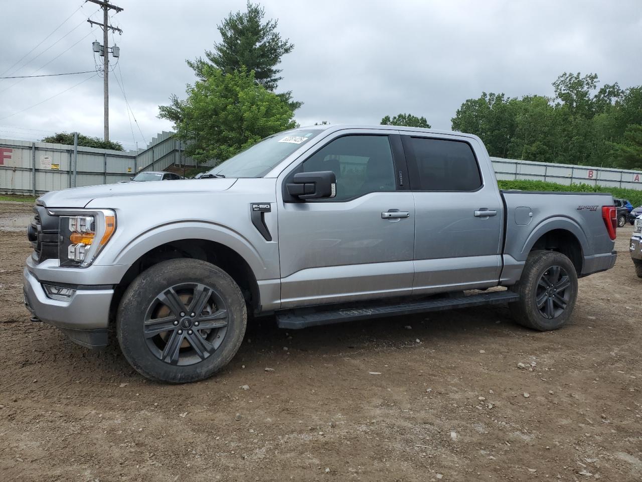 FORD F-150 SUPERCREW