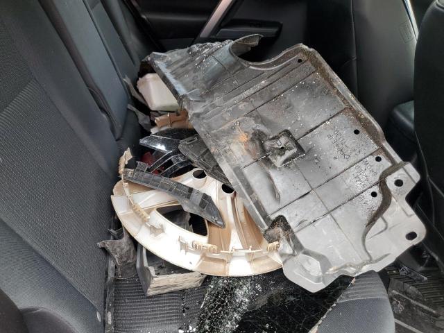 2017 TOYOTA RAV4 LE - JTMBFREV0HJ164385