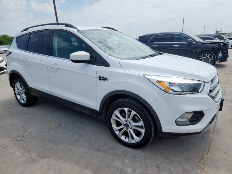 Vin: 1fmcu0gd7juc88213, lot: 63985635, ford escape se 20184