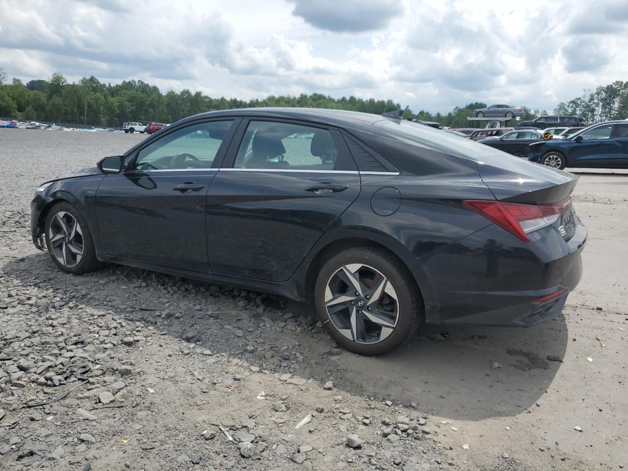 HYUNDAI ELANTRA LIMITED