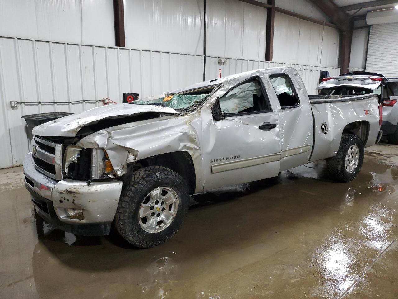 CHEVROLET SILVERADO K1500 LT