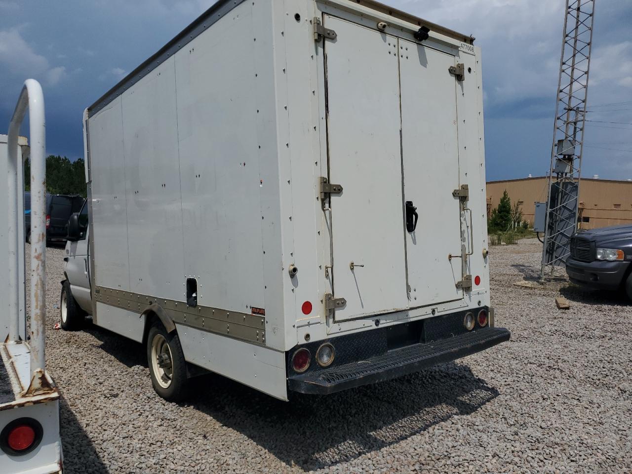 FORD ECONOLINE E350 SUPER DUTY CUTAWAY VAN