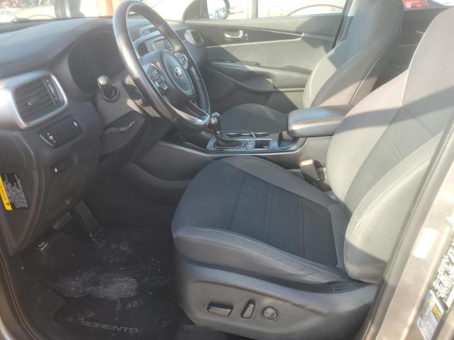 2016 KIA SORENTO LX 5XYPG4A33GG060417