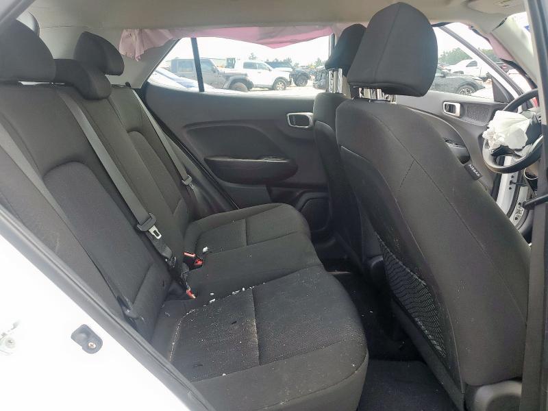 2021 HYUNDAI VENUE SE - KMHRB8A33MU093731