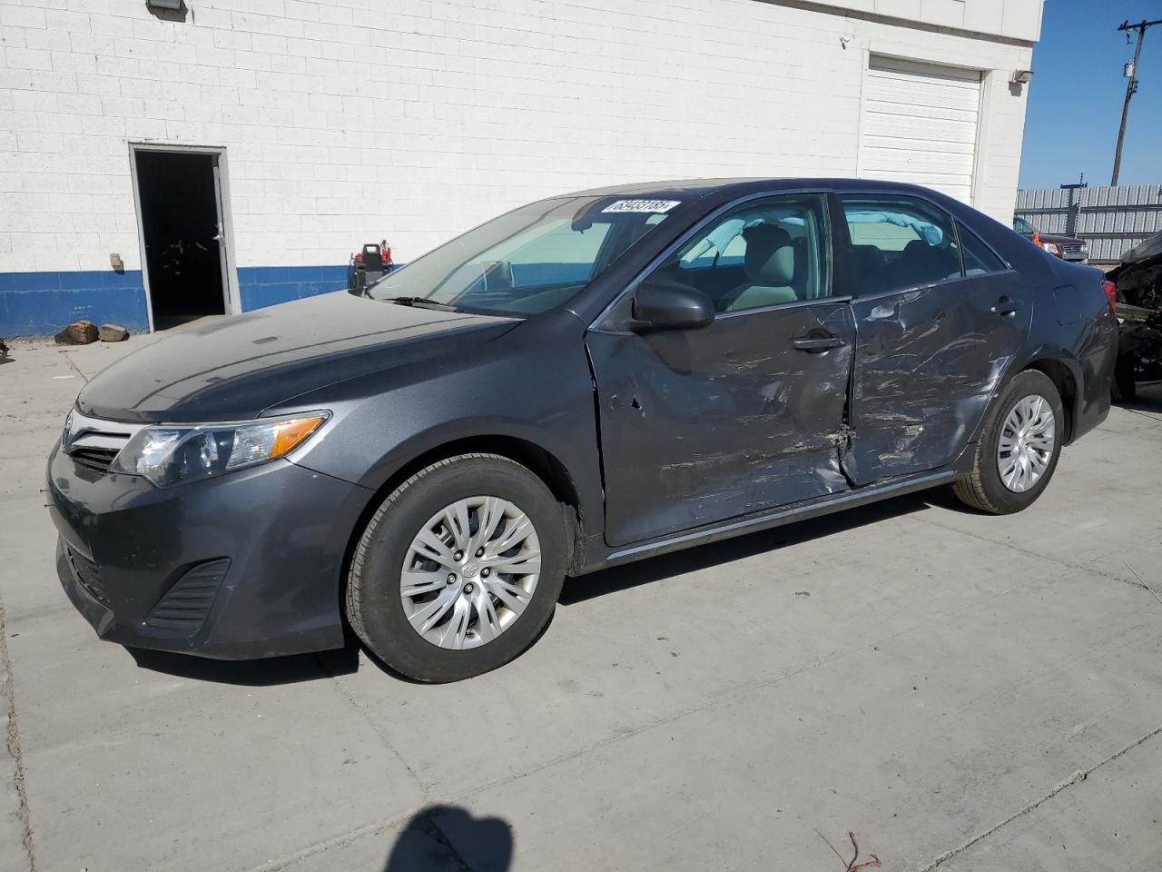 TOYOTA CAMRY L