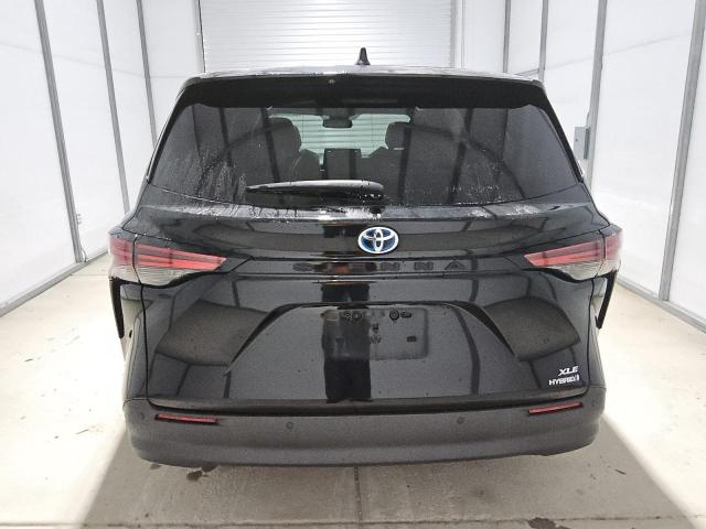 2022 TOYOTA SIENNA XLE 5TDYRKEC9NS112243